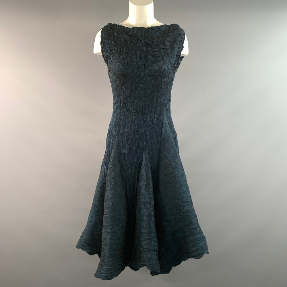 ANETT ROSTEL Size 4 Navy Polyester Crinkled Cowl Neck Knee-Length Dress